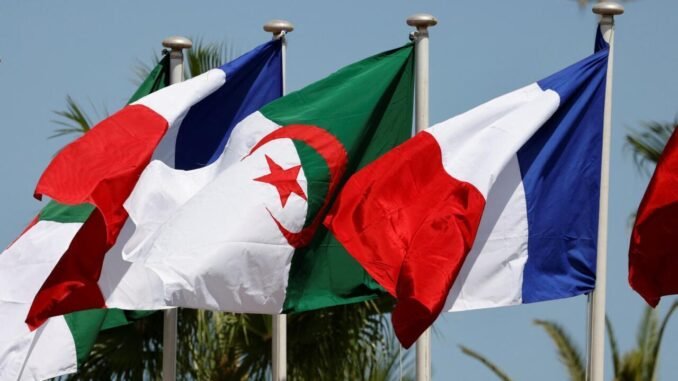 algerie france drapeaux